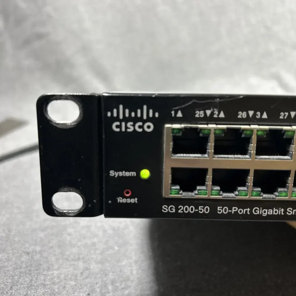 Cisco SLM2048 T V01 SG200-50P 50 Port PoE Gigabit Smart Switch W/Power Cord